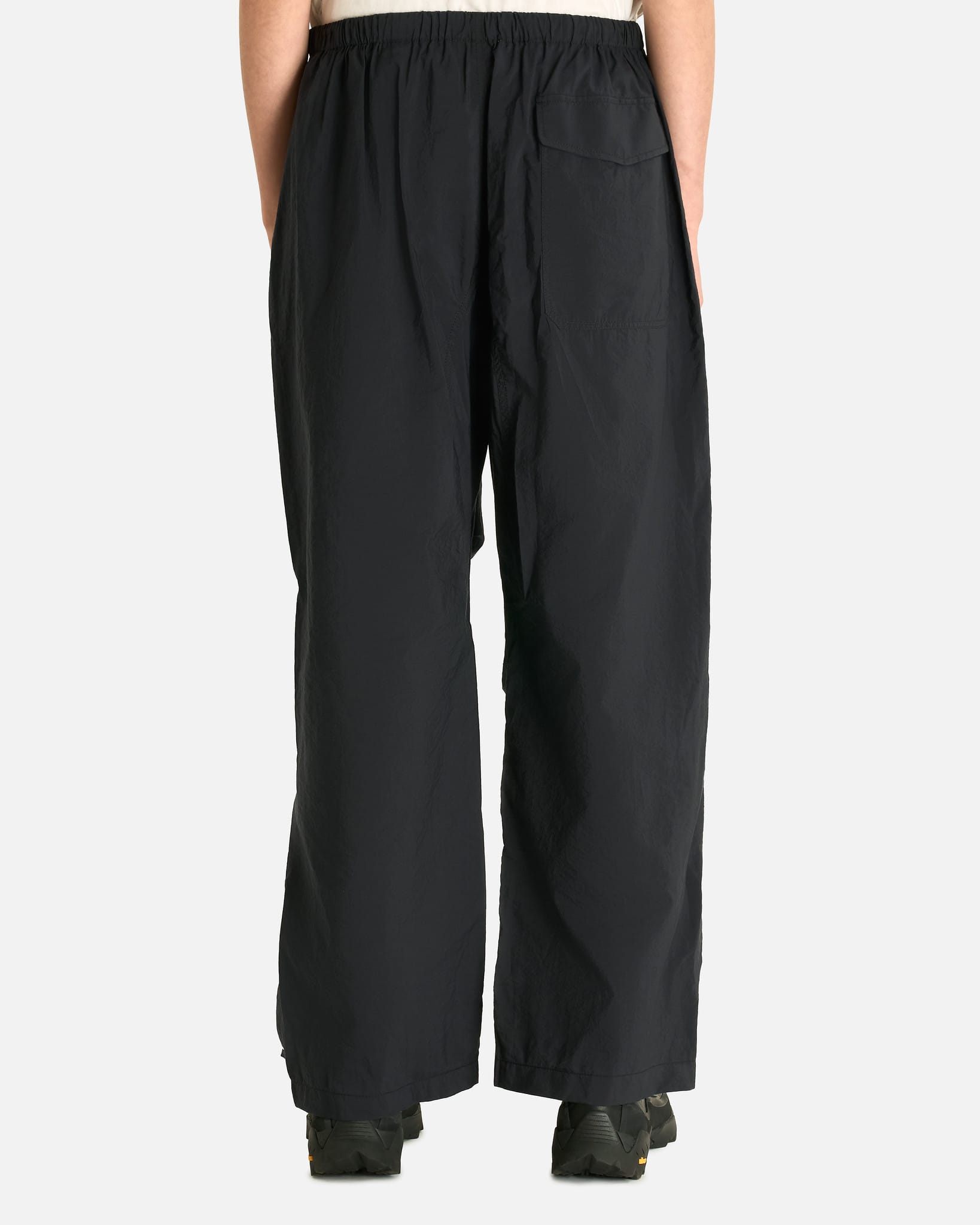 Lemaire Men's Pants Parachute Pants in Squid Ink