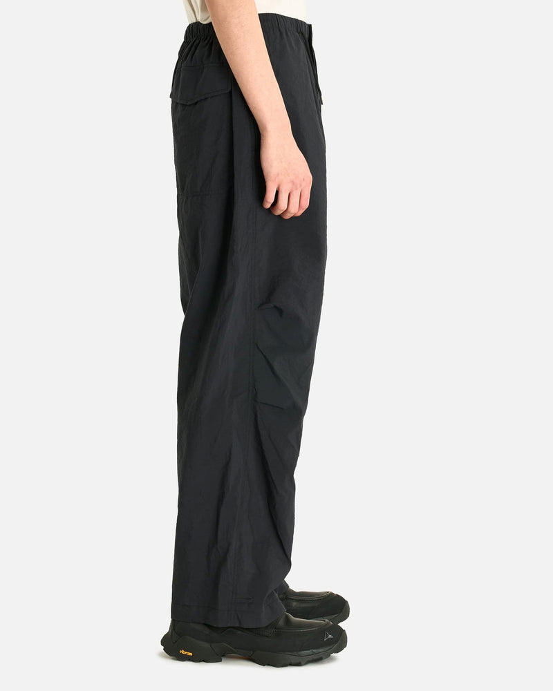 Lemaire Men's Pants Parachute Pants in Squid Ink
