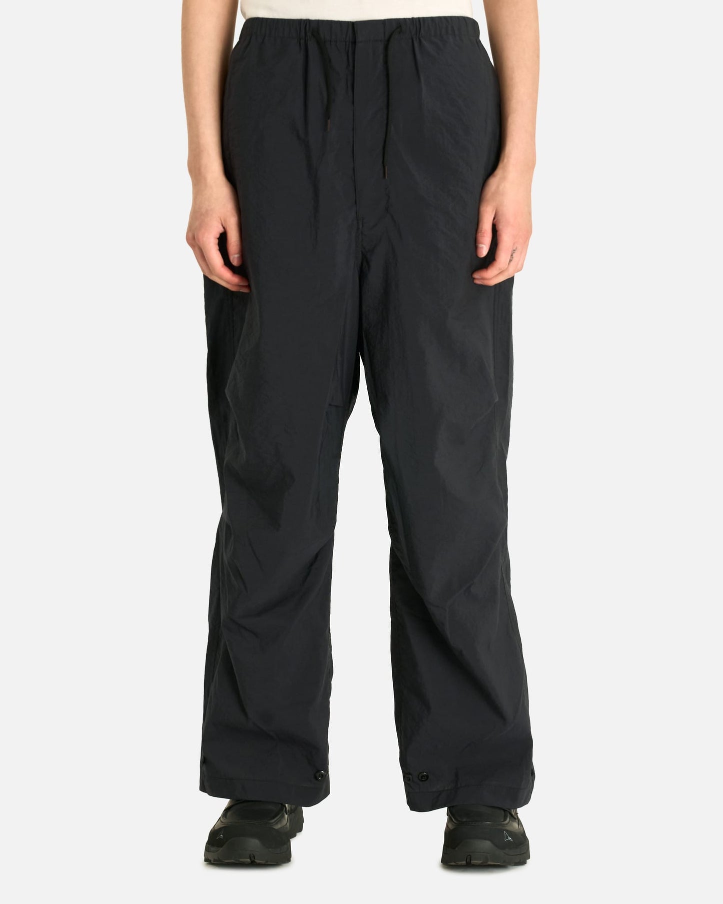 Lemaire Men's Pants Parachute Pants in Squid Ink