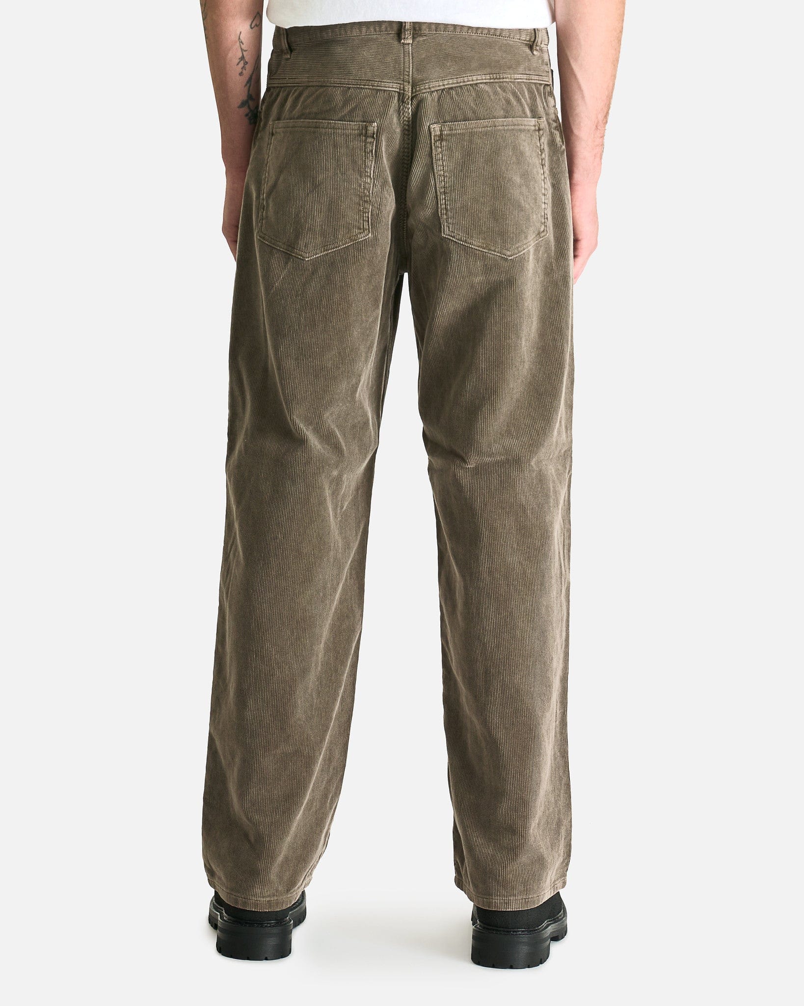 Auralee Men's Pants Pigment Dyed Finx Corduroy Wide 5P Pants in Olive Brown