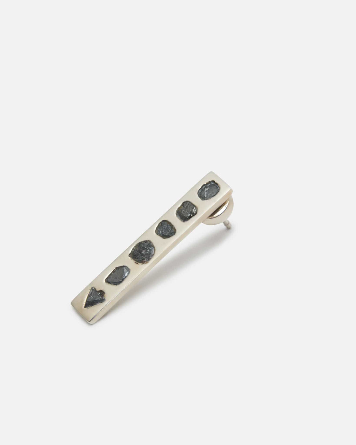 Parts of Four Jewelry OS Plate Earring in 0.6 CT / 6 Black Diamond Fragments / 34mm / PA, KFRDIA