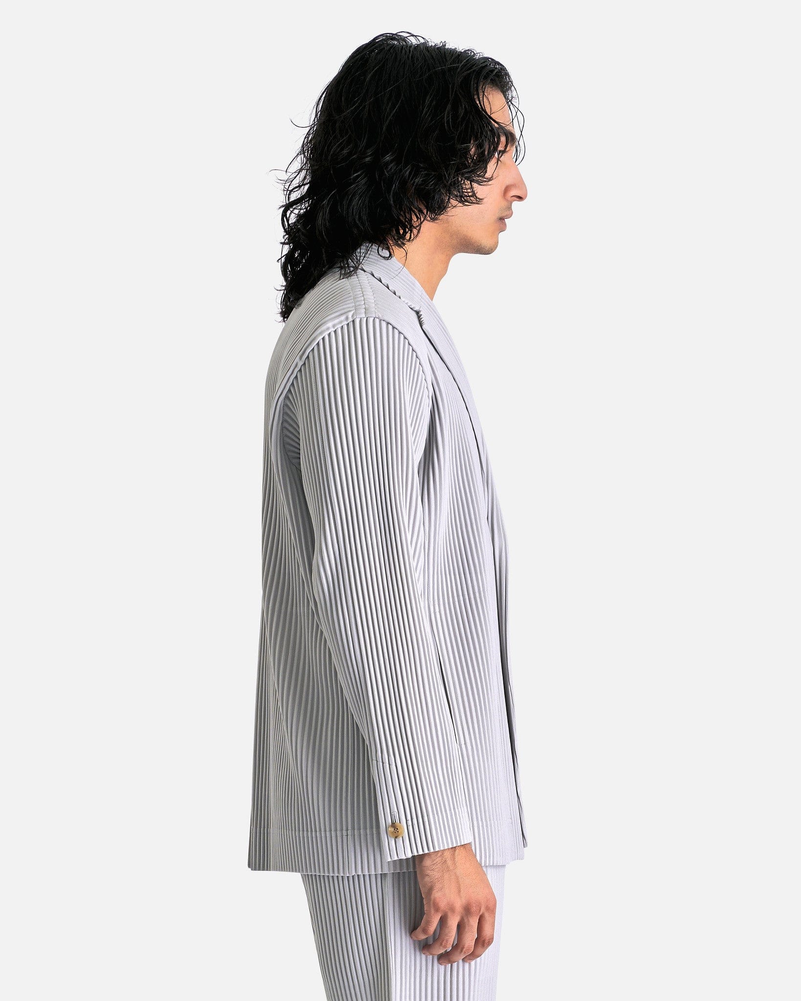 issey miyake men ジャケット　グレー Pleated Basics Jacket in Gray – SVRN