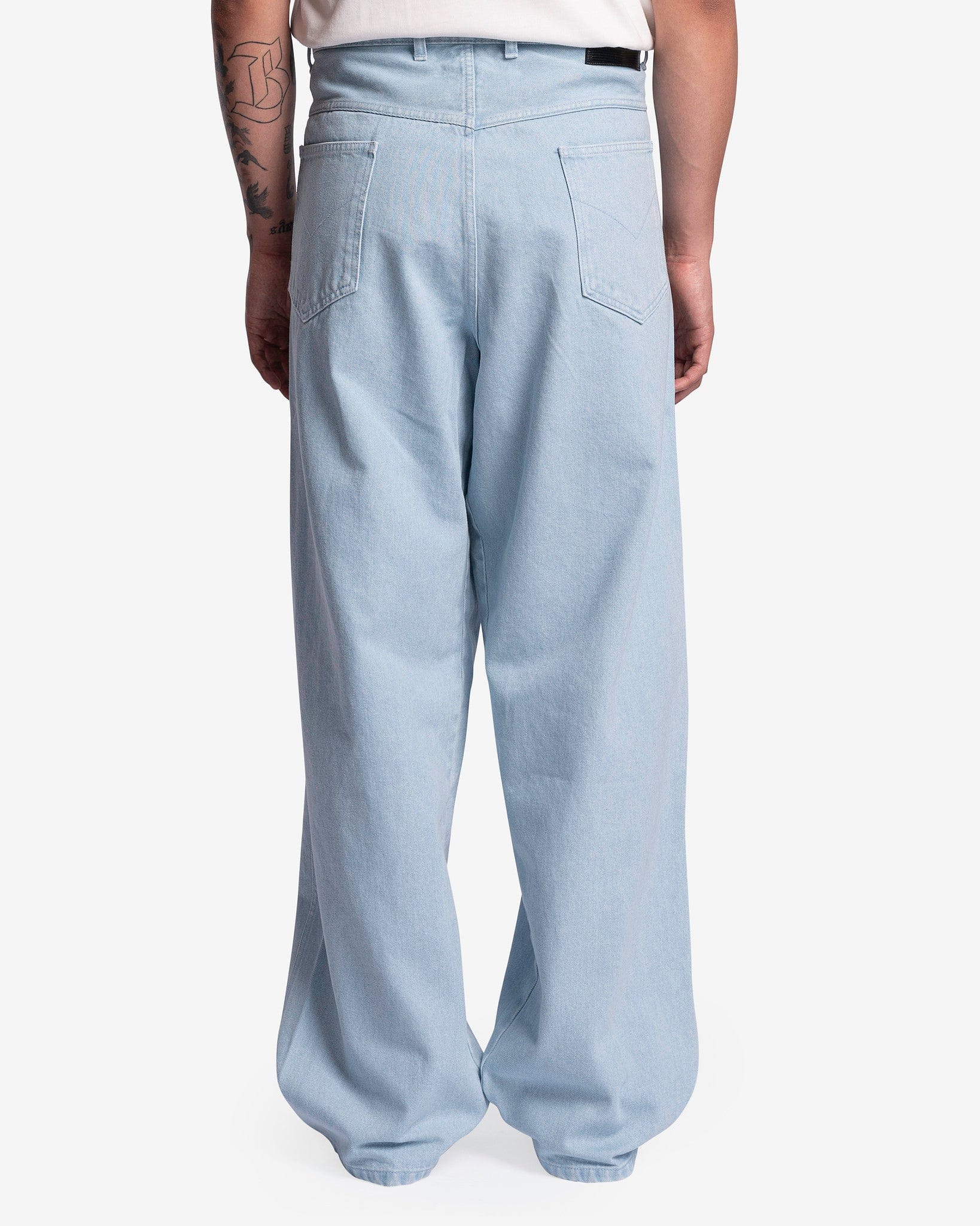 LU'U DAN Men's Jeans Pleated Front Oversized Denim Pant in Cloud Blue