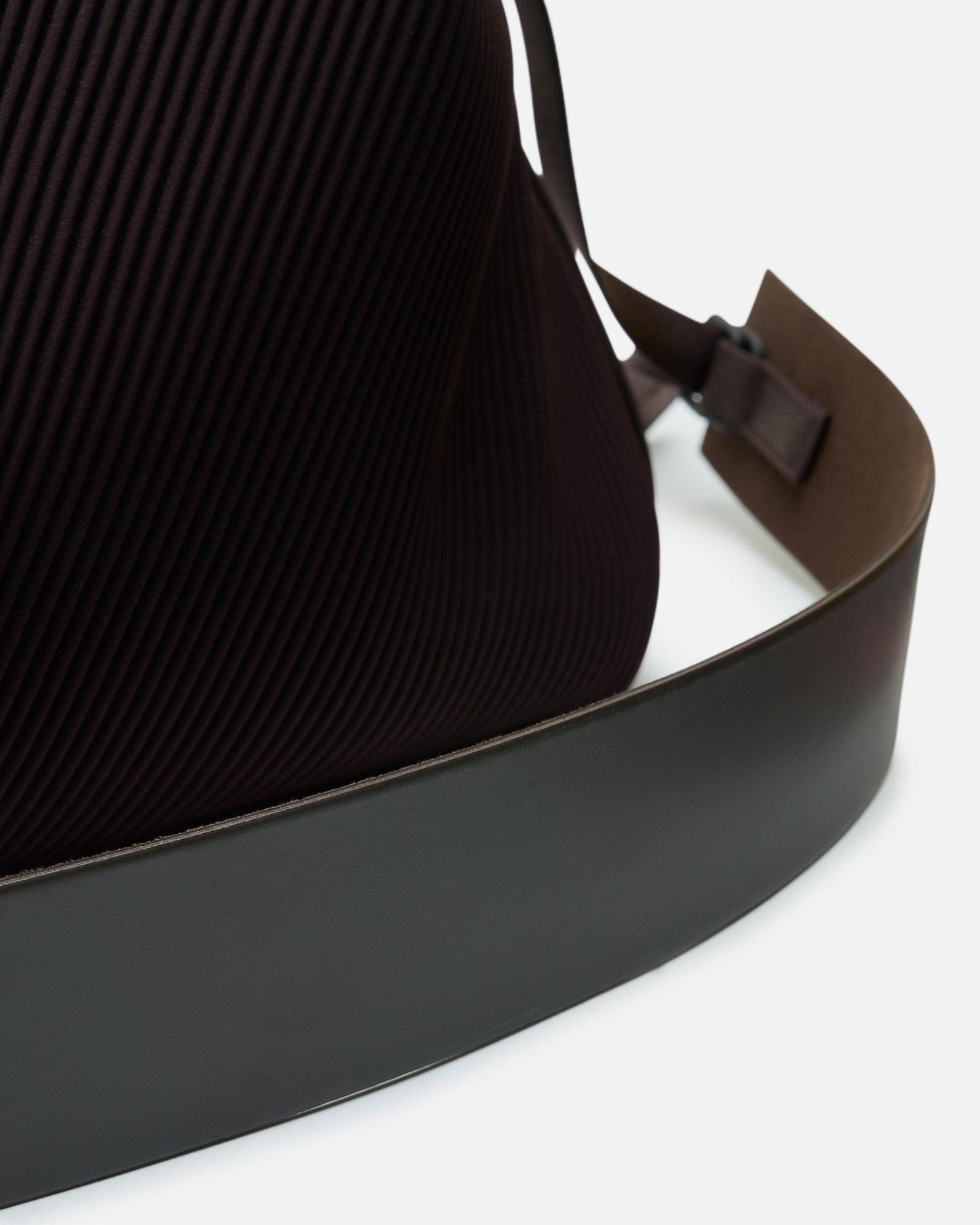 Homme Plissé Issey Miyake Men's Bags OS Pleats Travel Bag in Eggplant