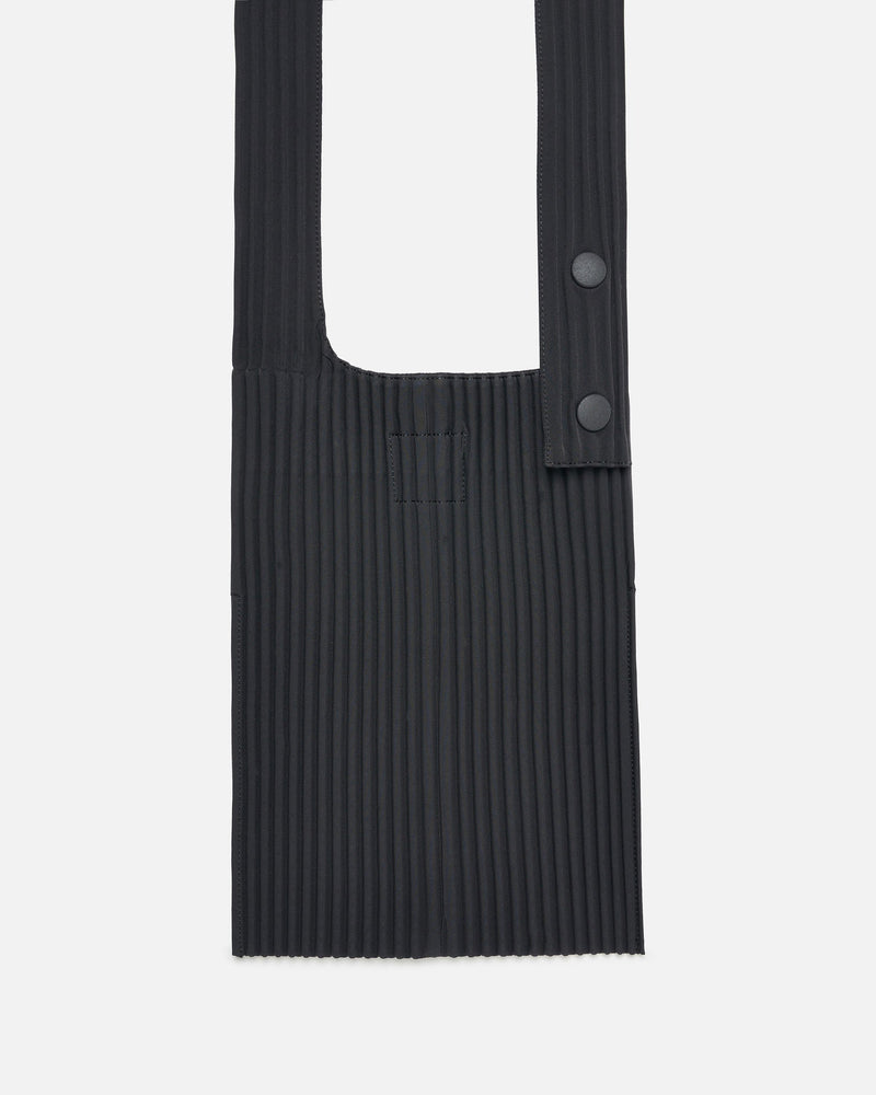 Homme Plissé Issey Miyake Men's Bags O/S Pocket Bag in Black