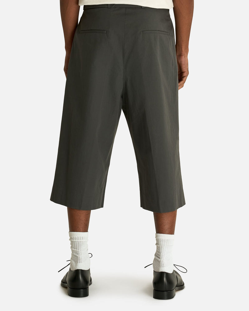 Preaches Short in Dark Grey – SVRN