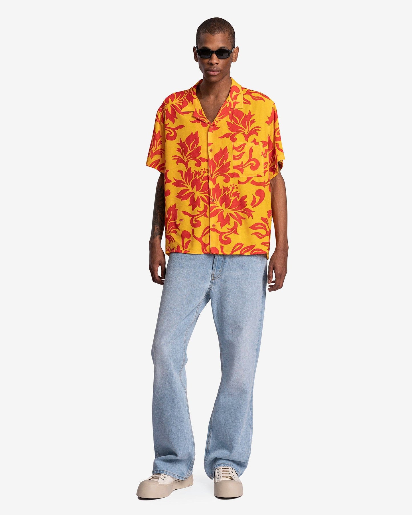 ERL Men's Shirts Printed Short Sleeve Woven Shirt in Tropical Flowers
