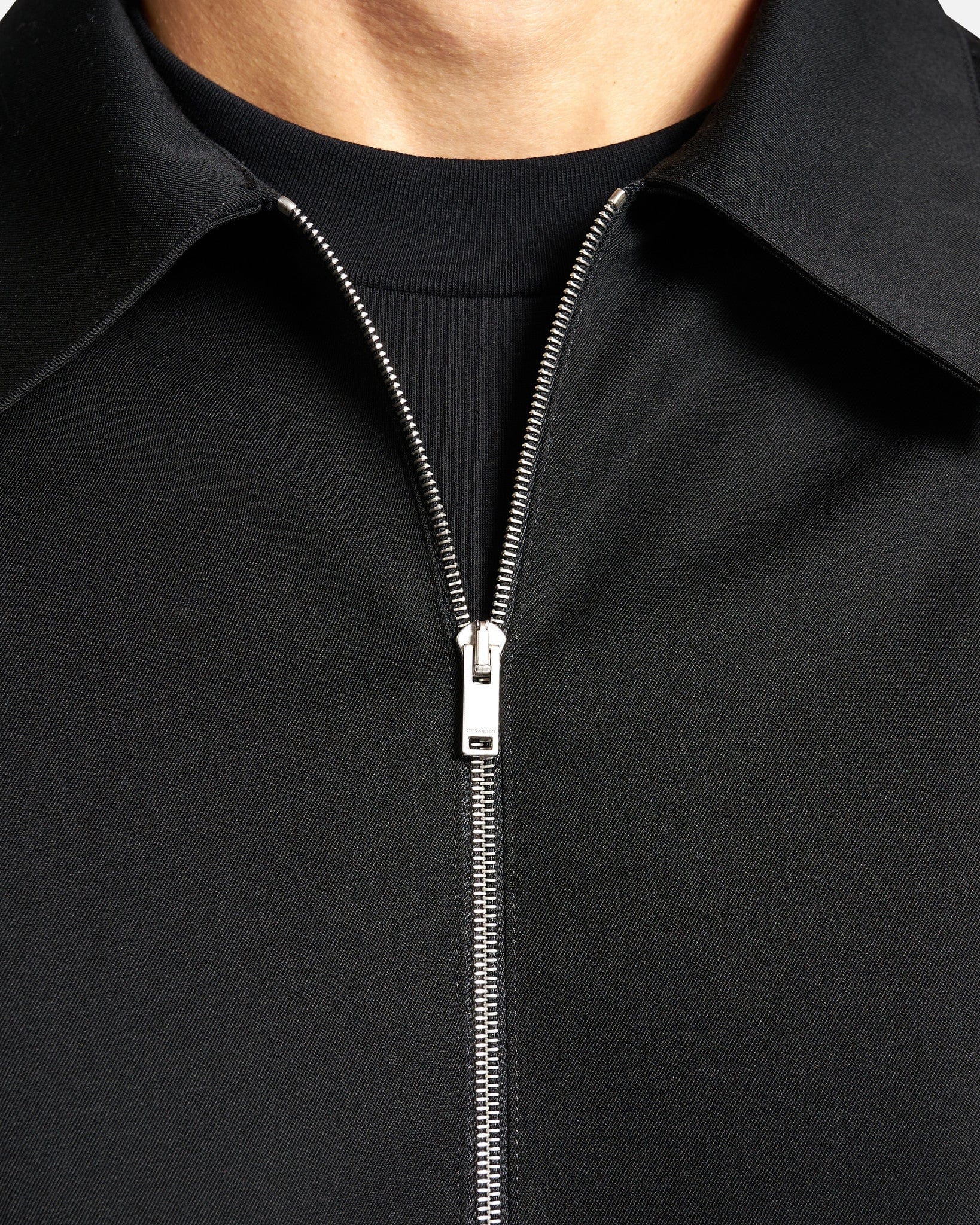 Jil Sander Men's Shirts Relaxed Fit Zip Shirt in Black