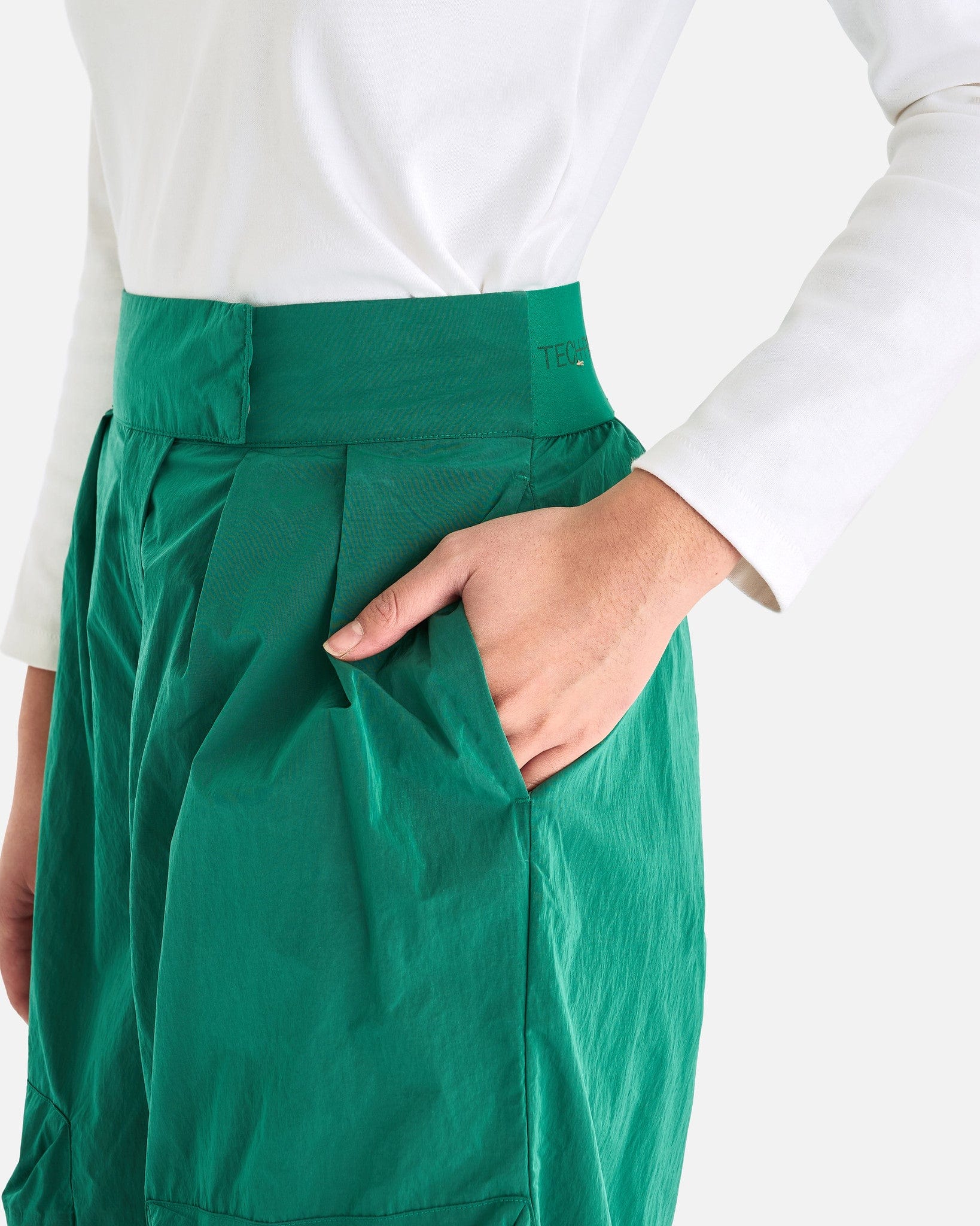 Nike Women Pants Repel Pants in Green
