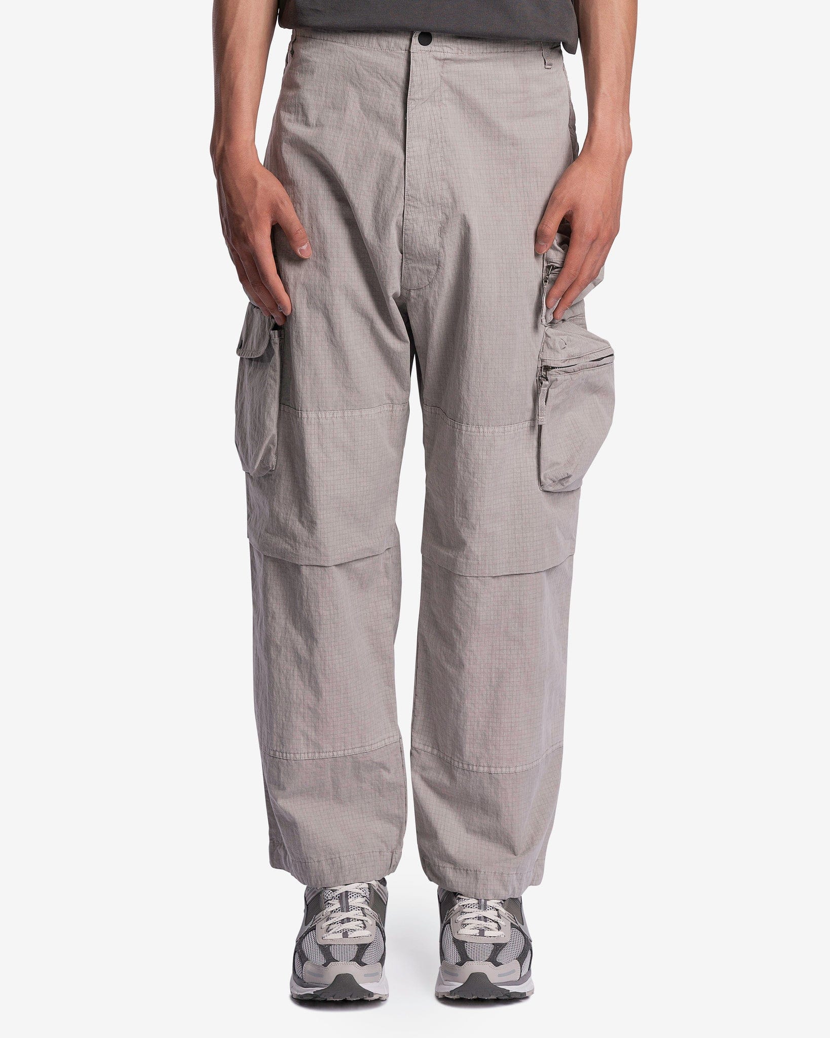 Nemen Men's Pants Rise Multipocket Parachute Pants in Vulcan Soil