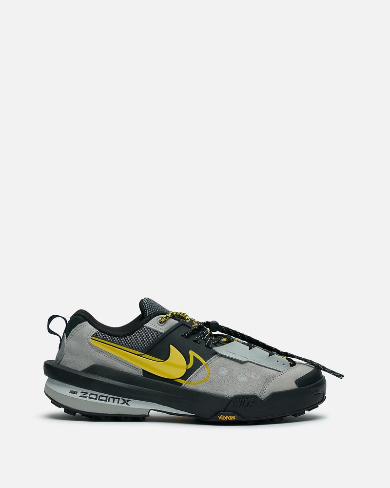 Nike Men's Sneakers Sacai x Nike Zegamadome in Matte Silver/Tour Yellow