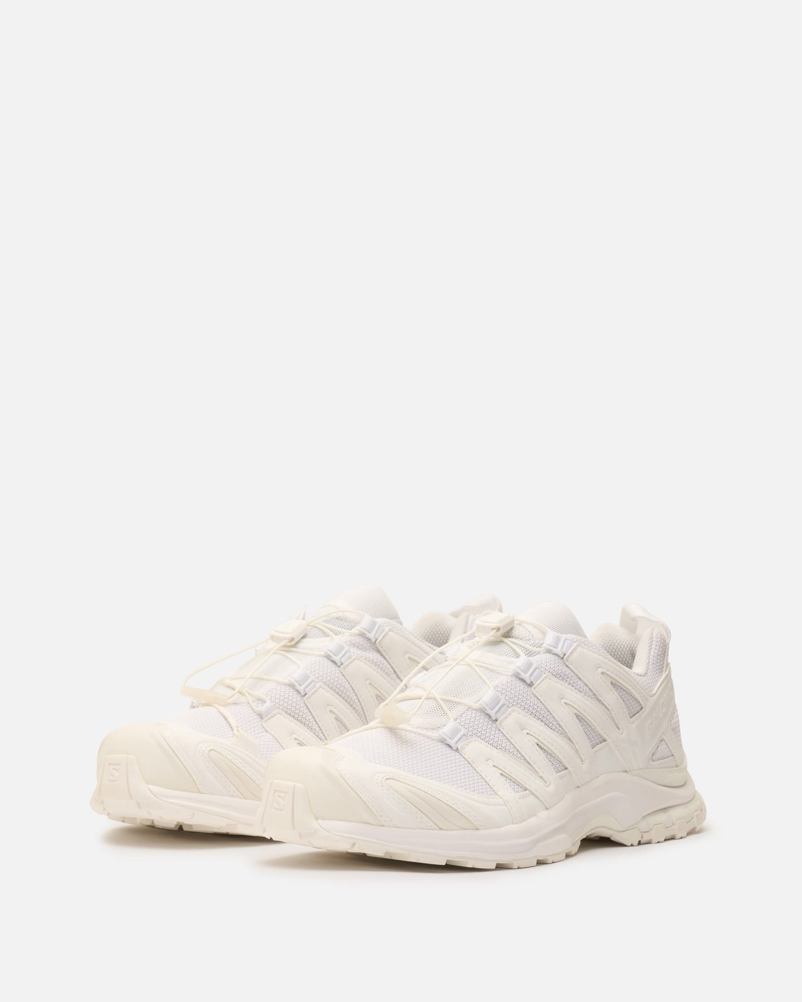 Salomon XA PRO 3D ホワイト スニーカー Salomon XA Pro 3D in White – SVRN