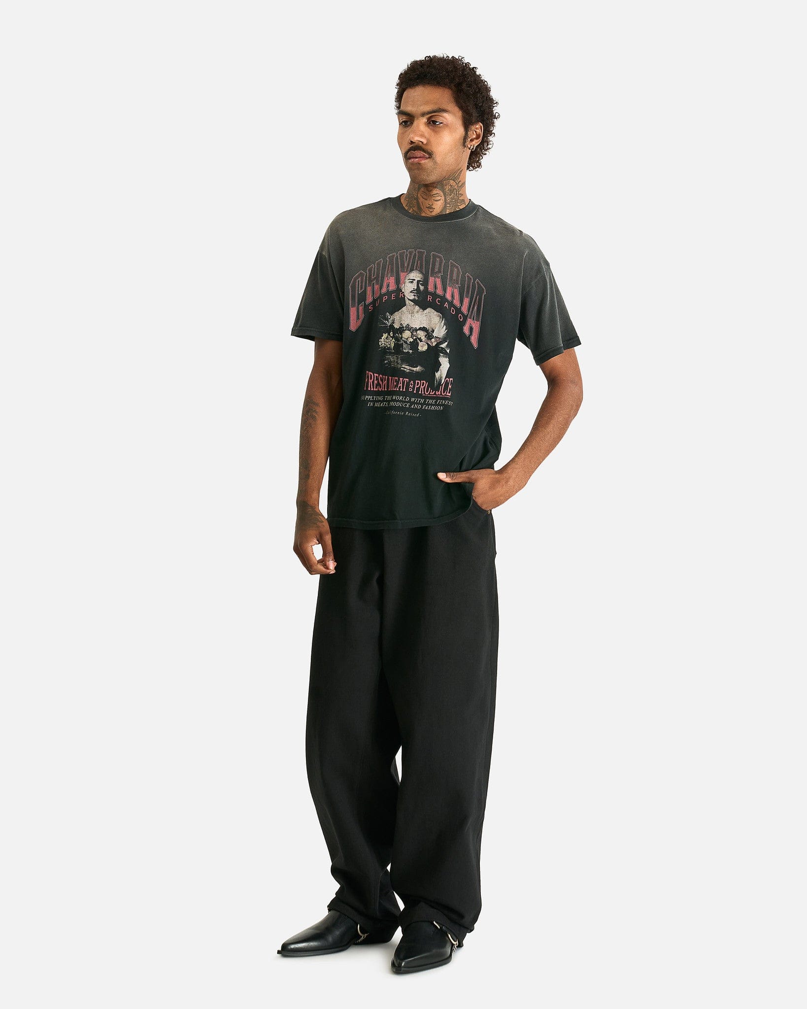 Willy Chavarria Men's T-Shirts San Chachi Produce Easy Tee in Black