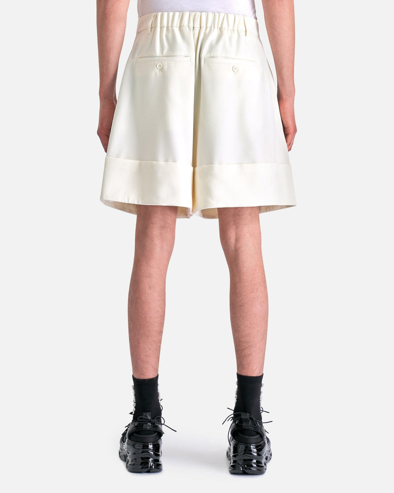 Simone Rocha Men's Shorts Sculpted Newsboy Shorts with Cuff in Cream