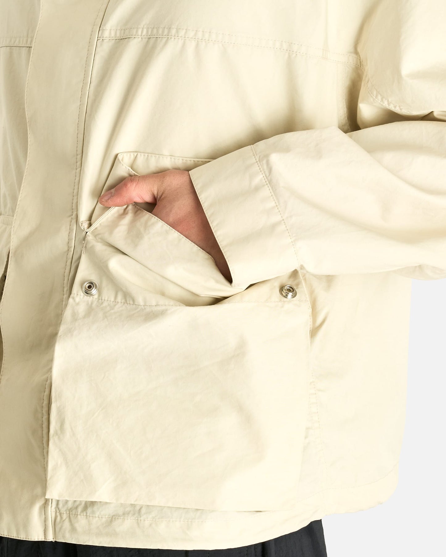 Lemaire Men's Coats Short Rain Parka in Soja