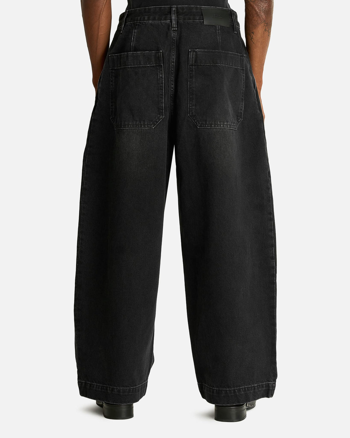 Studio Nicholson Men's Pants Single Pleat Pant in Washed Black