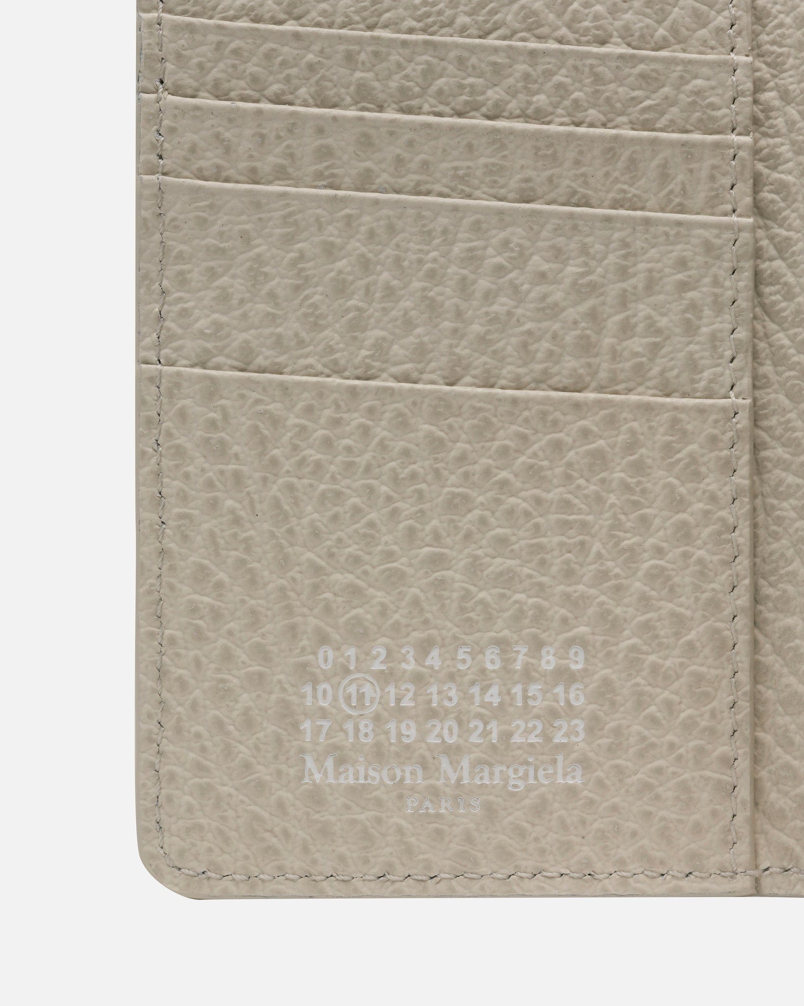 Maison Margiela Leather Goods O/S Slim Card Holder in Greige