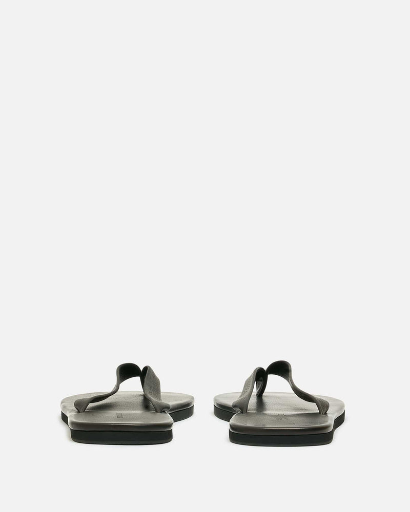 靴 26SS AURALEE / SOFT LEATHER FLIP-FLOPS Soft Leather Flip-Flops in Black – SVRN