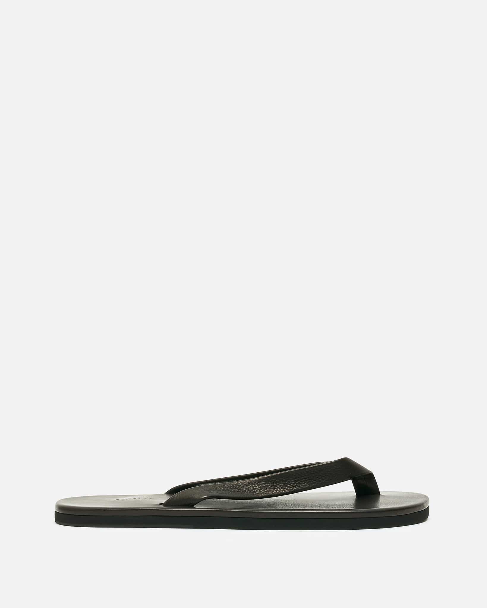 靴 AURALEE SOFT LEATHER FLIP-FLOPS 26SS Soft Leather Flip-Flops in Black – SVRN