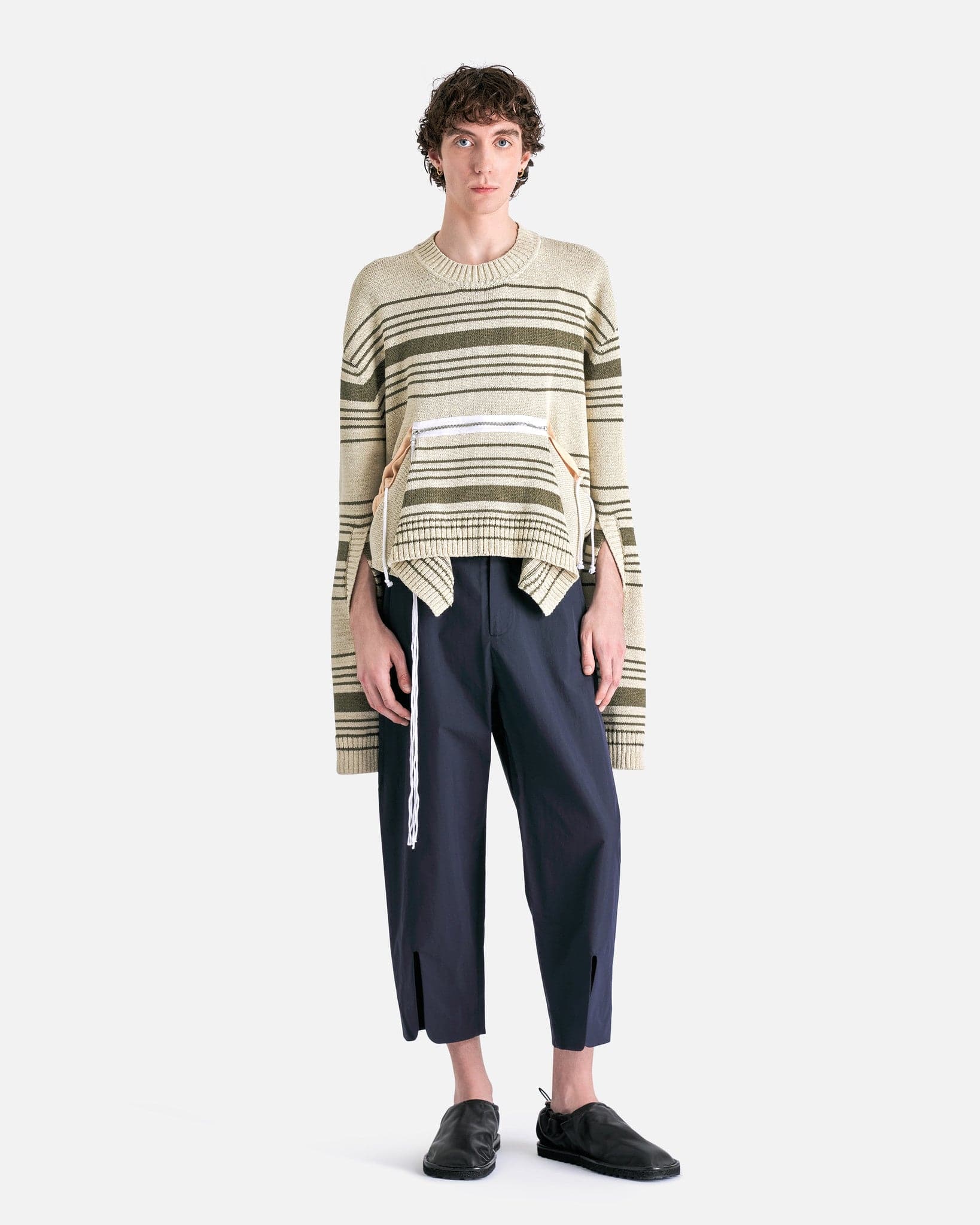 Split Hem Trouser in Navy – SVRN