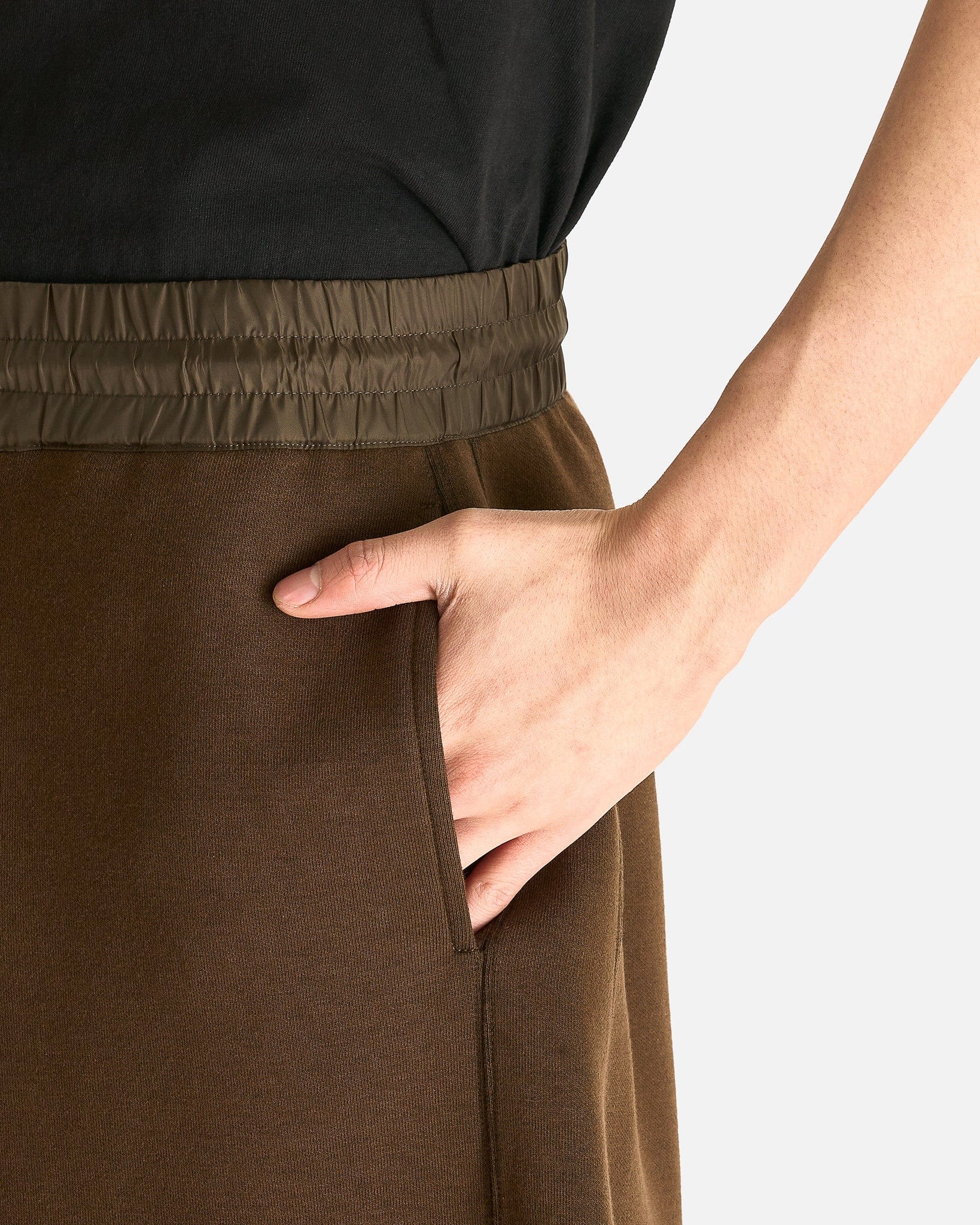 Sacai Men's Pants Sponge Sweatpants in Brown