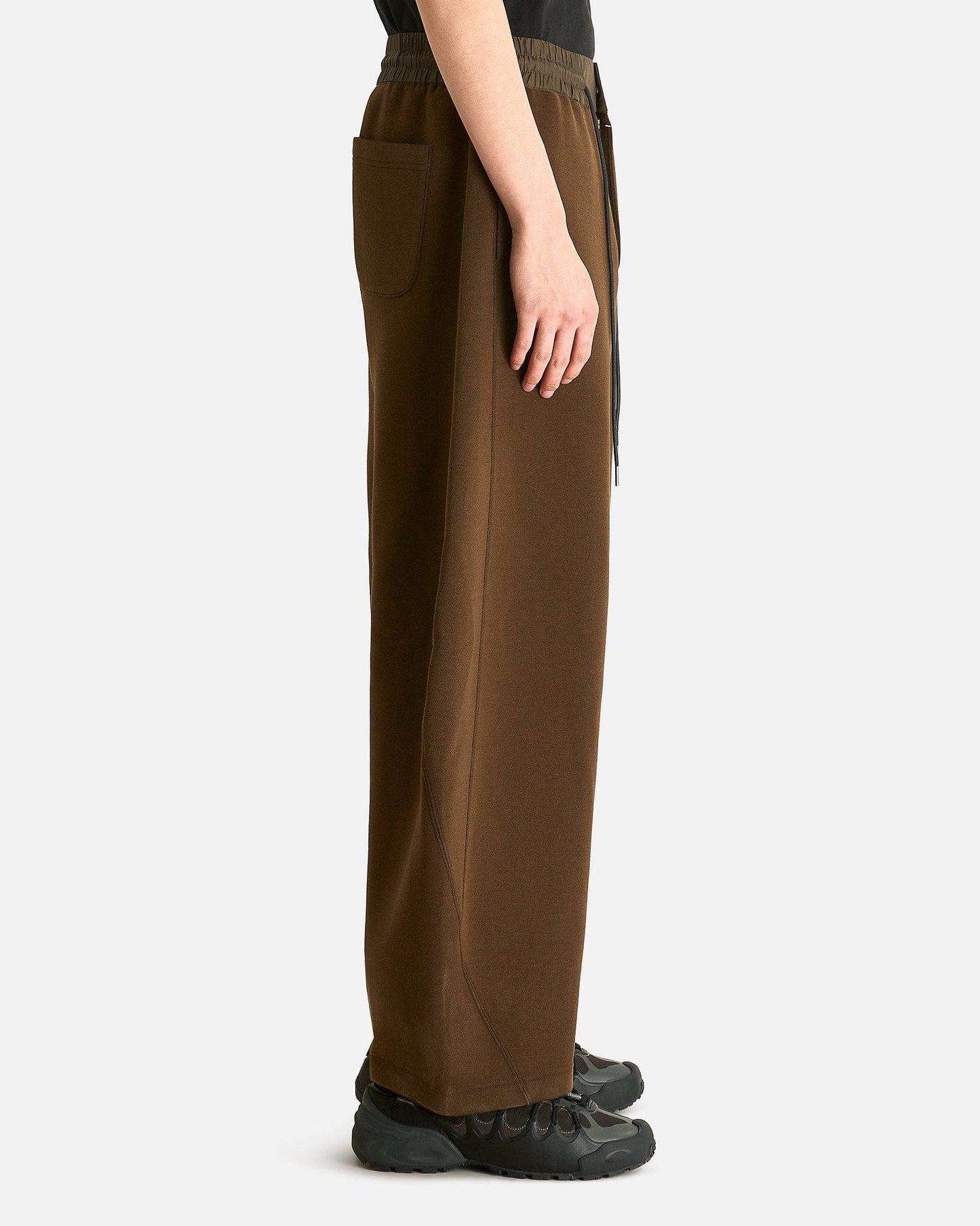 Sacai Men's Pants Sponge Sweatpants in Brown