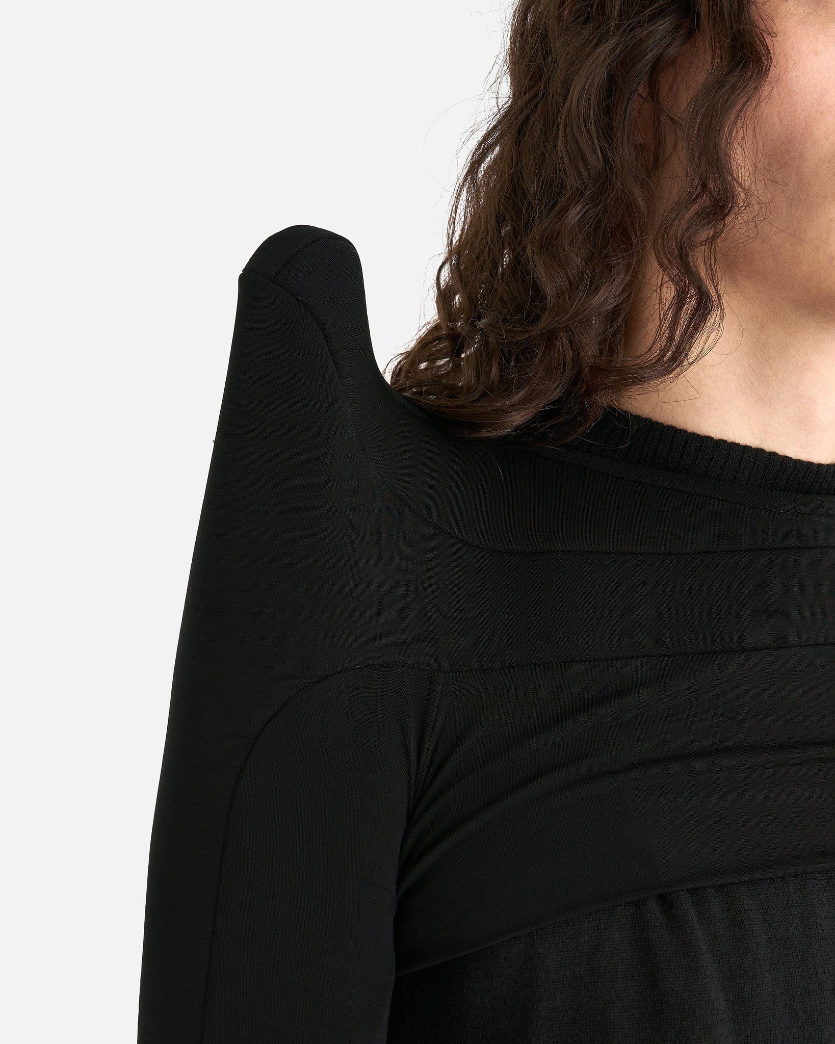 Strobe Bolero T-Shirt in Black – SVRN