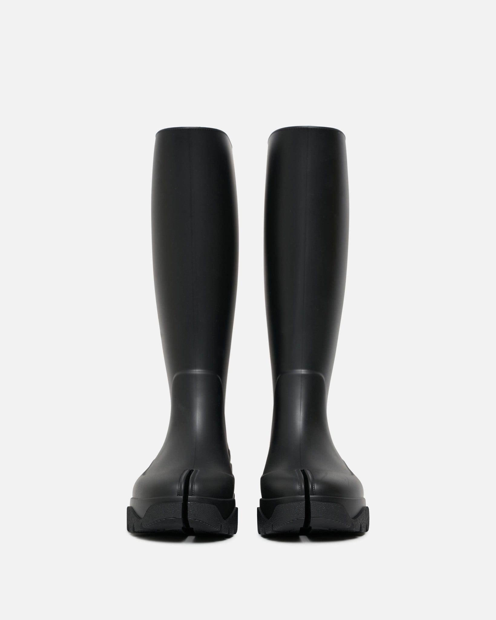 Maison Margiela Women Boots Tabi Rain Boot in Black Raven