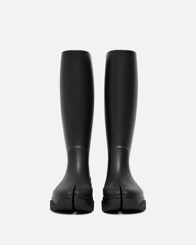 Maison Margiela Women Boots Tabi Rain Boot in Black Raven