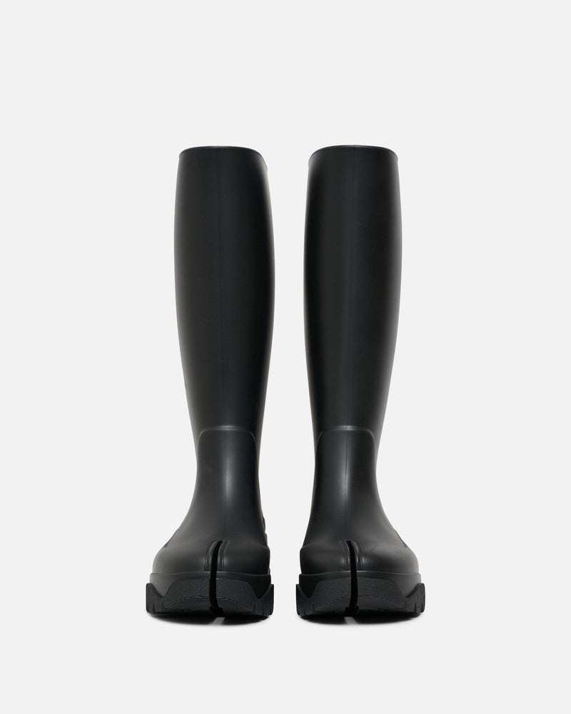 Maison Margiela Women Boots Tabi Rain Boot in Black Raven