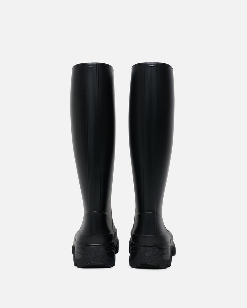 Maison Margiela Women Boots Tabi Rain Boot in Black Raven