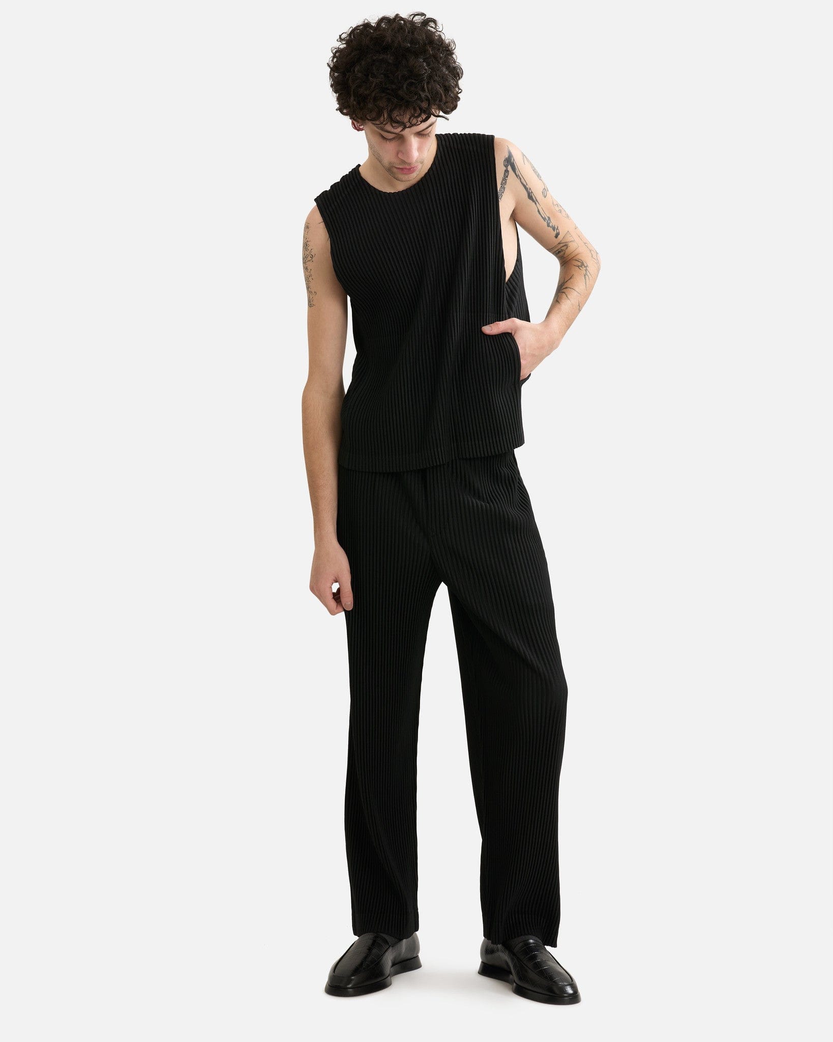 Homme Plissé Issey Miyake Men's Pants Tailored Pleats 2 in Black