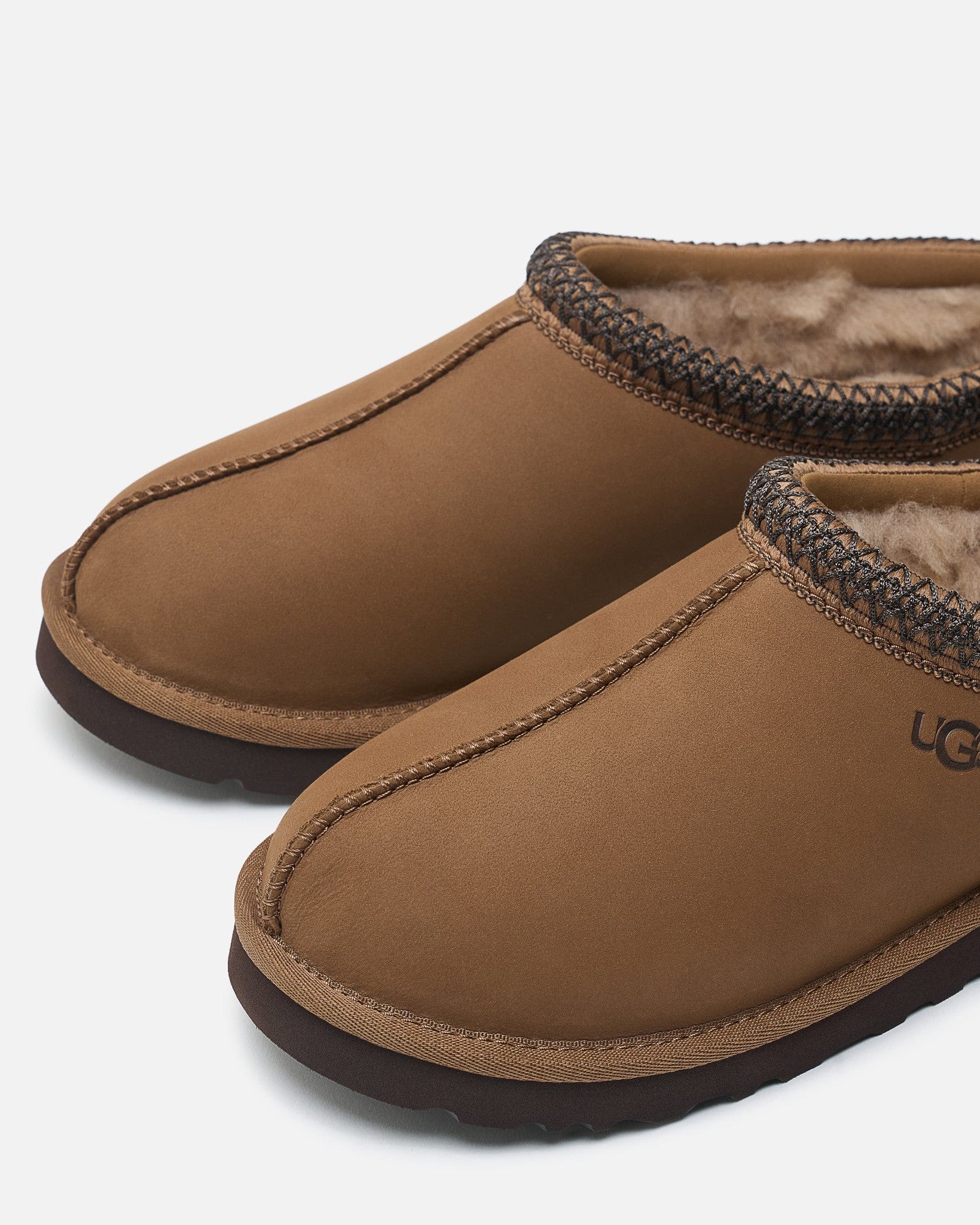 UGG Men's Shoes Tasman II Nubuck in Dark Chestnut