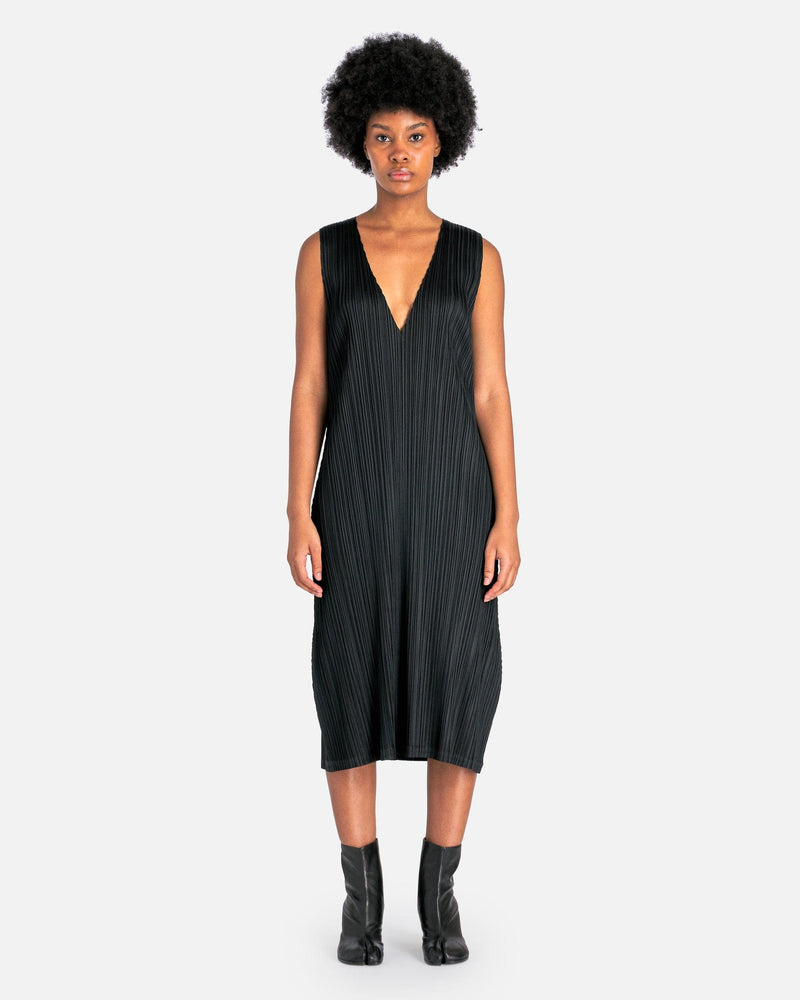 Pleats Please Issey Miyake Women Dresses Thicker Bottoms 2 Dress in Black
