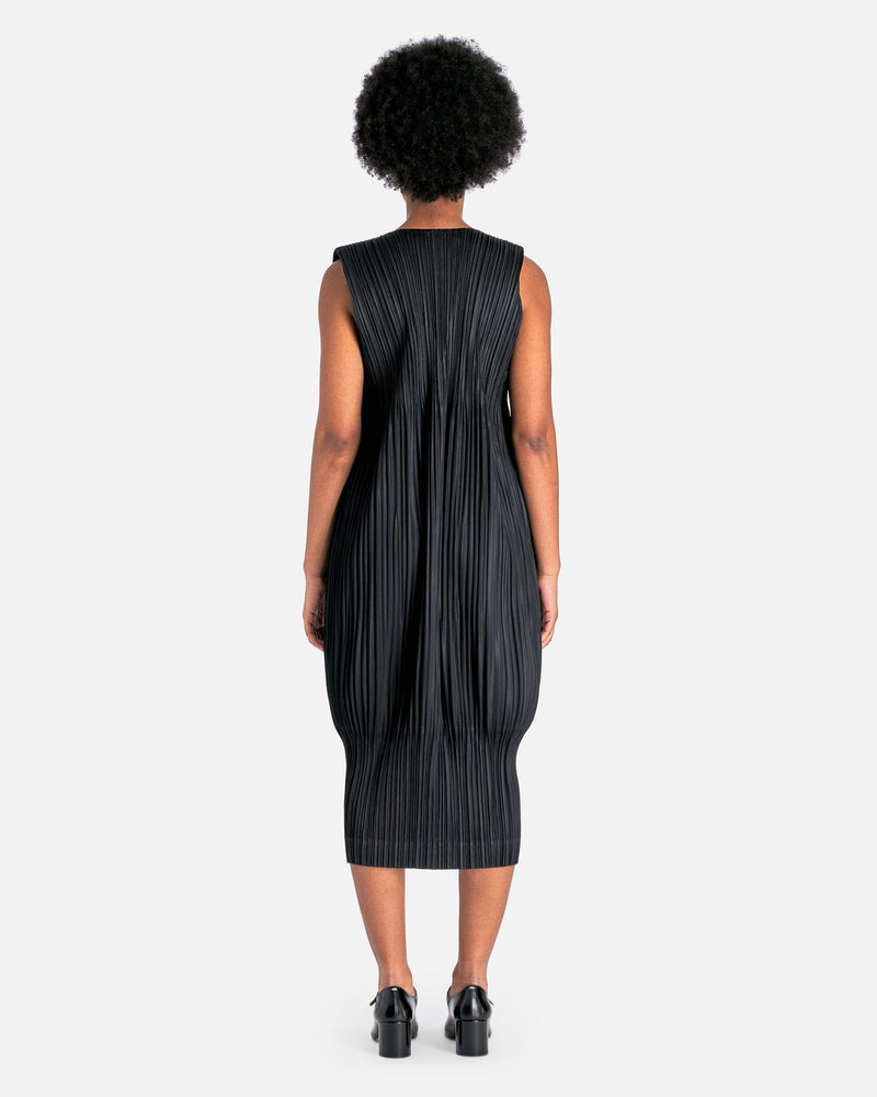 Pleats Please Issey Miyake Women Dresses Thicker Bottoms 2 Dress in Black