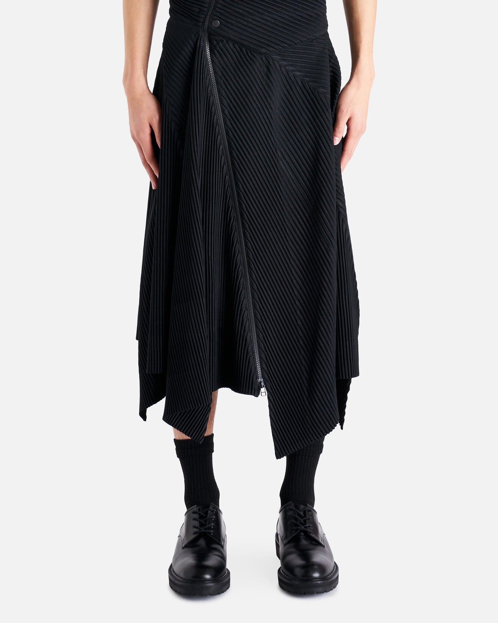 Three By Six Skirt in Black – SVRN
