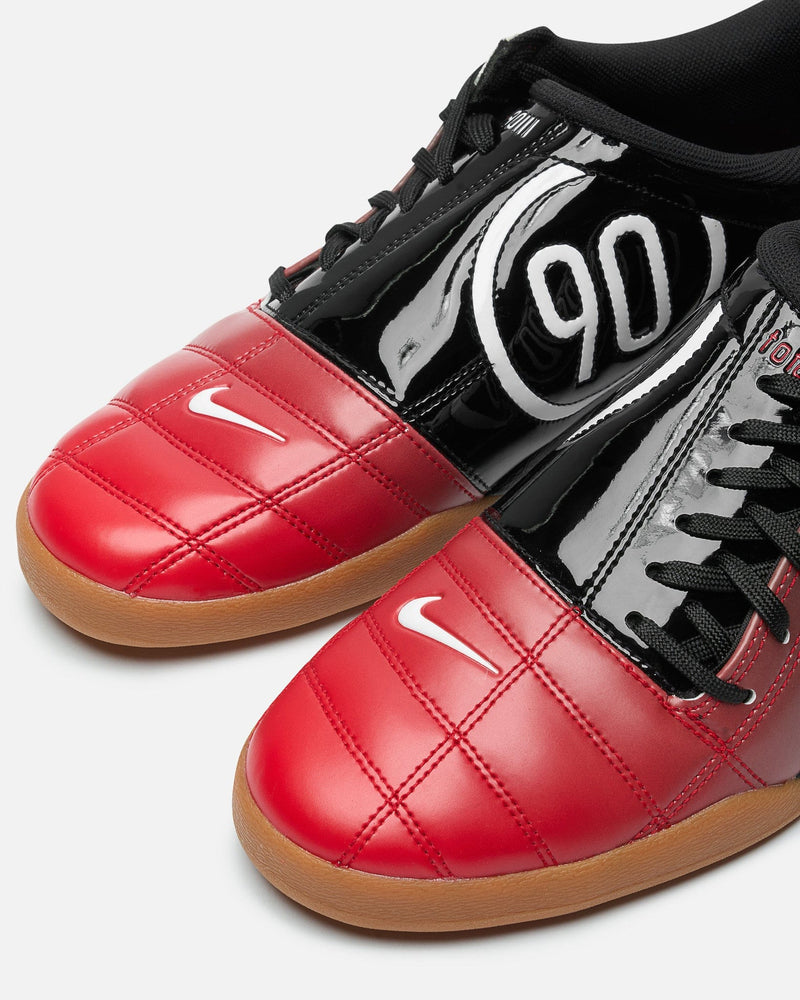 Nike Men's Sneakers Total 90 in Black/University Red