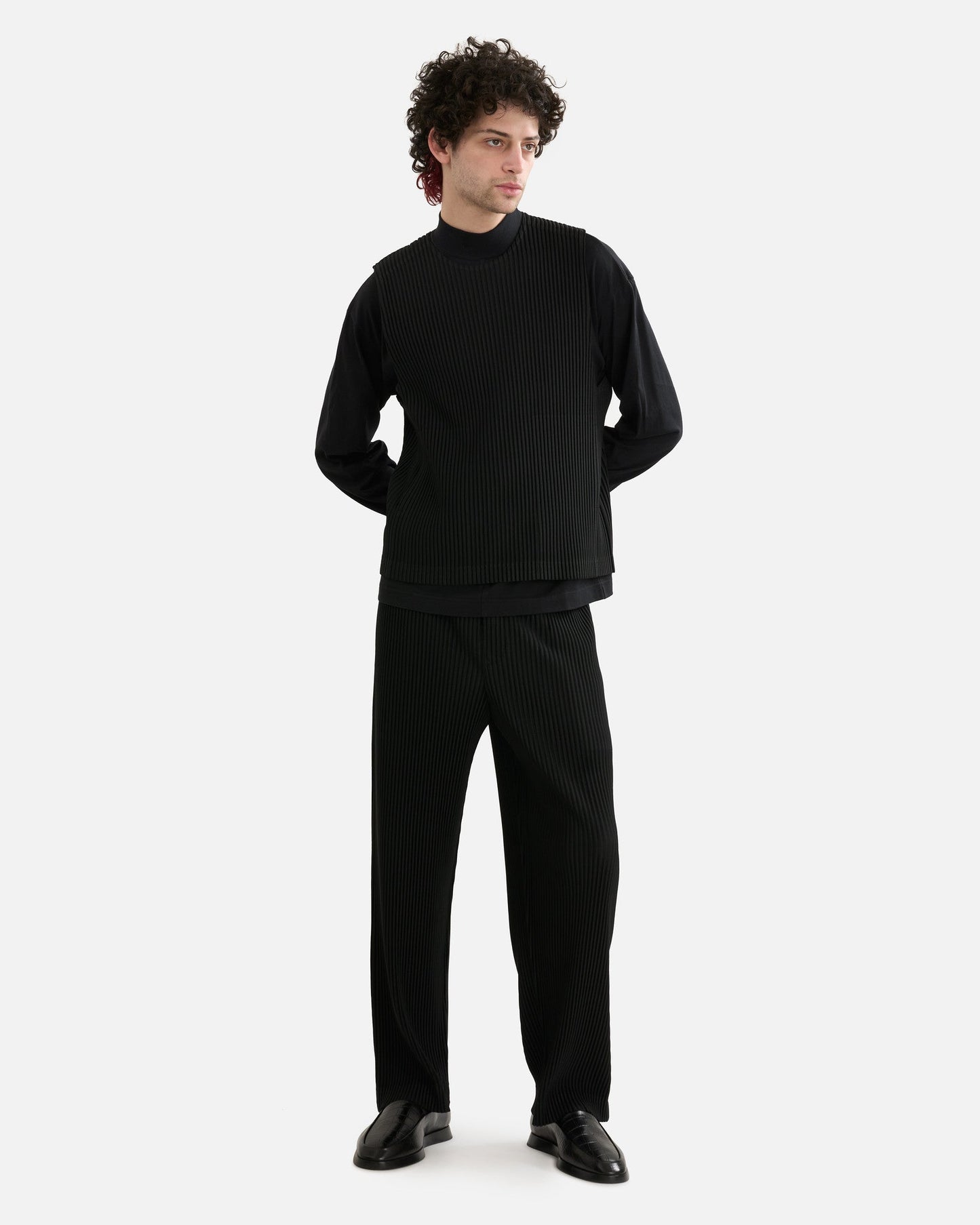 Homme Plissé Issey Miyake Men's Shirts Turtleneck Top in Black