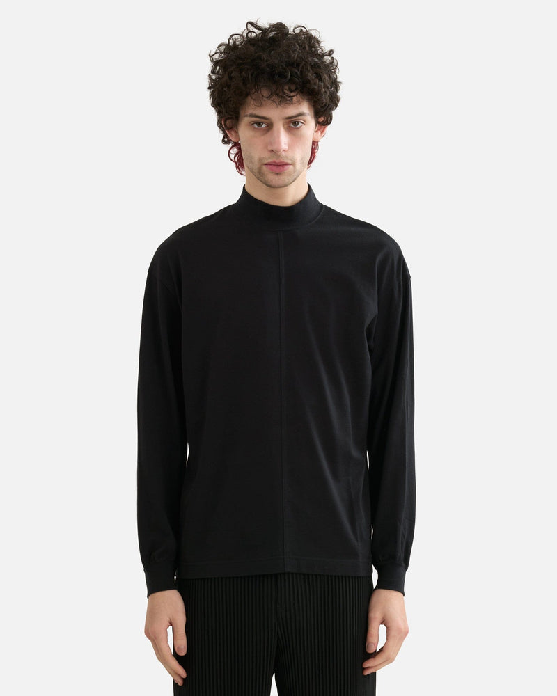 Homme Plissé Issey Miyake Men's Shirts Turtleneck Top in Black