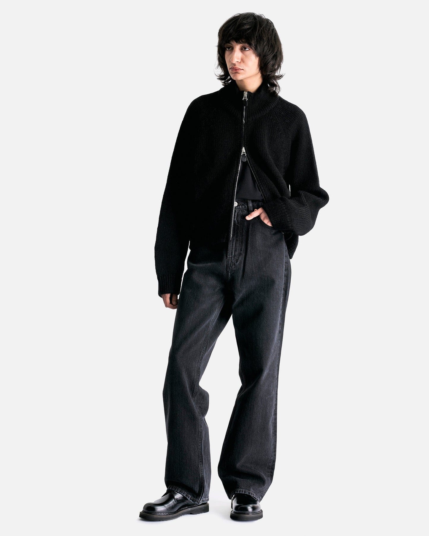 Ultra Zip Funnel in Jet Black Isles Wool – SVRN 