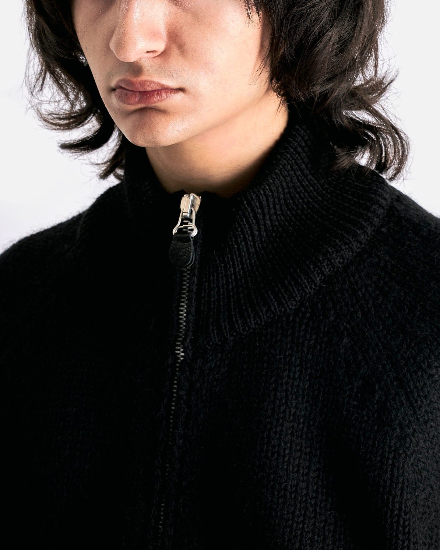 Ultra Zip Funnel in Jet Black Isles Wool – SVRN
