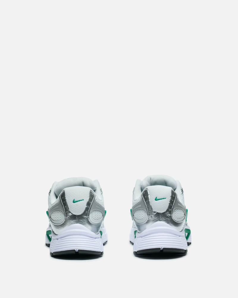 Nike Men's Sneakers V5 RNR in White Malachite