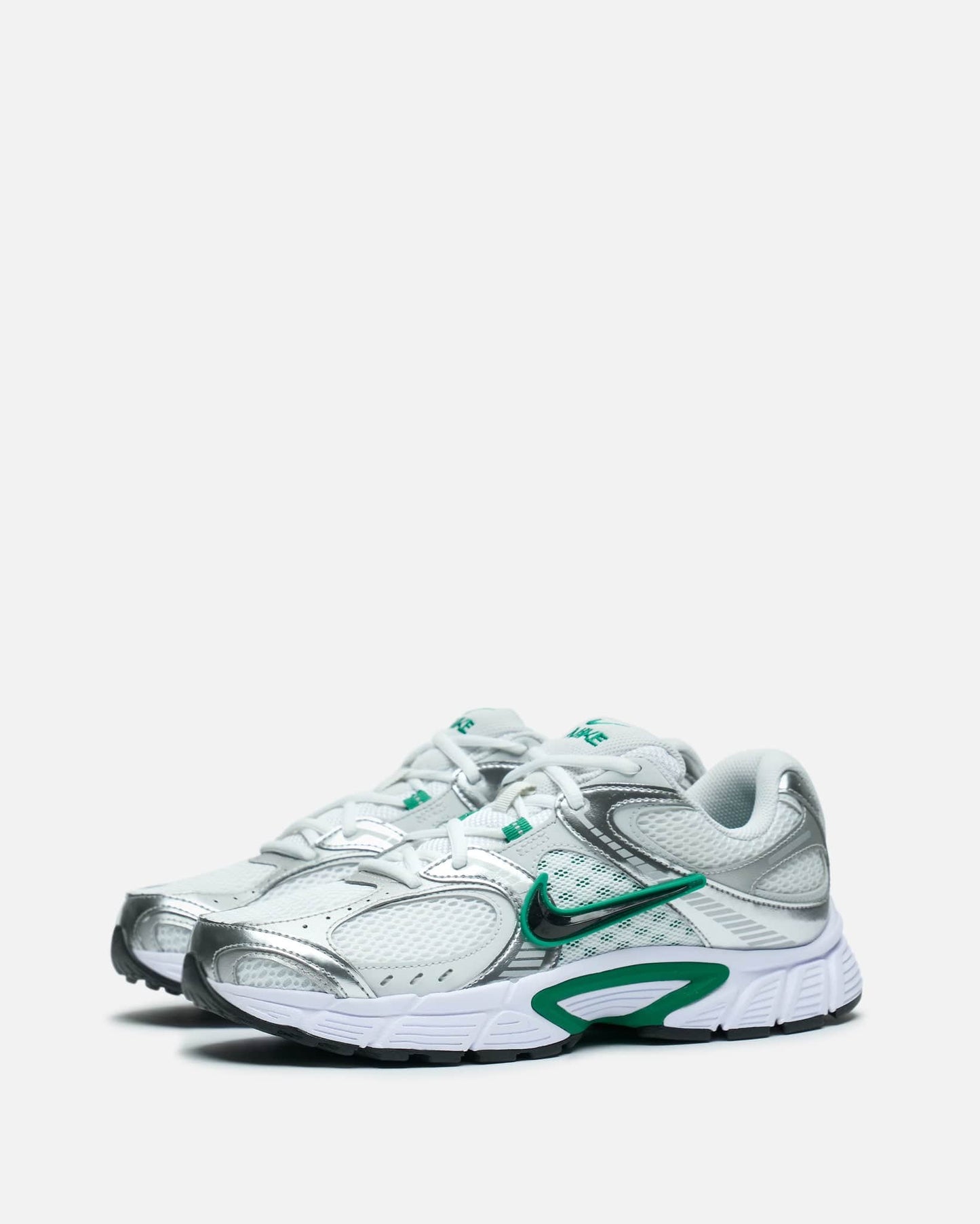 Nike Men's Sneakers V5 RNR in White Malachite