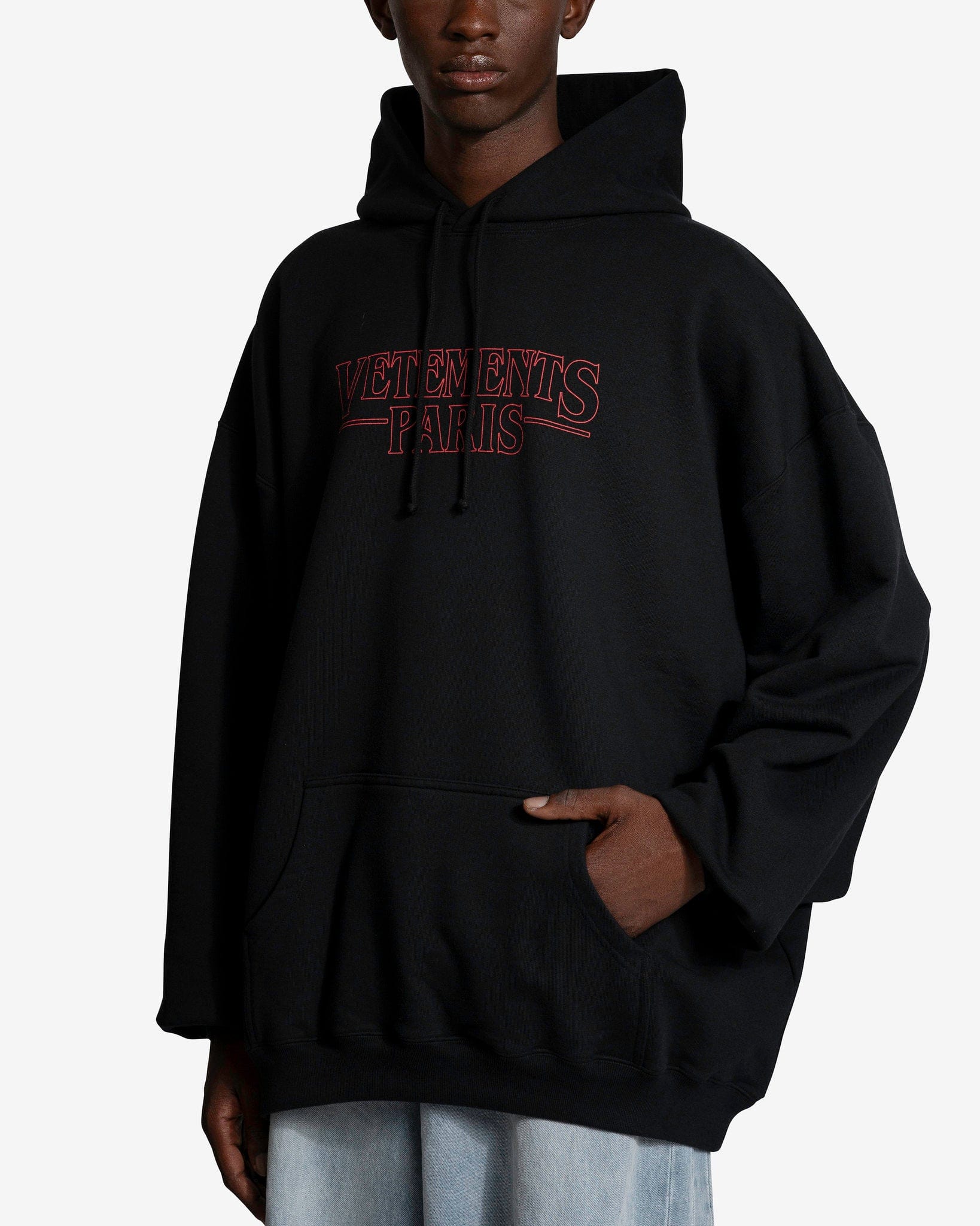 VETEMENTS Men's Sweatshirts VETEMENTS Paris Logo Hoodie in Black