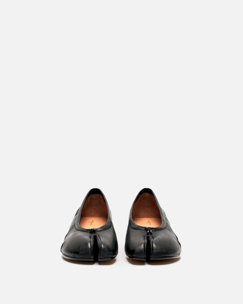 Maison Margiela Women Heels Vintage Leather Tabi Ballerina Heel in Black