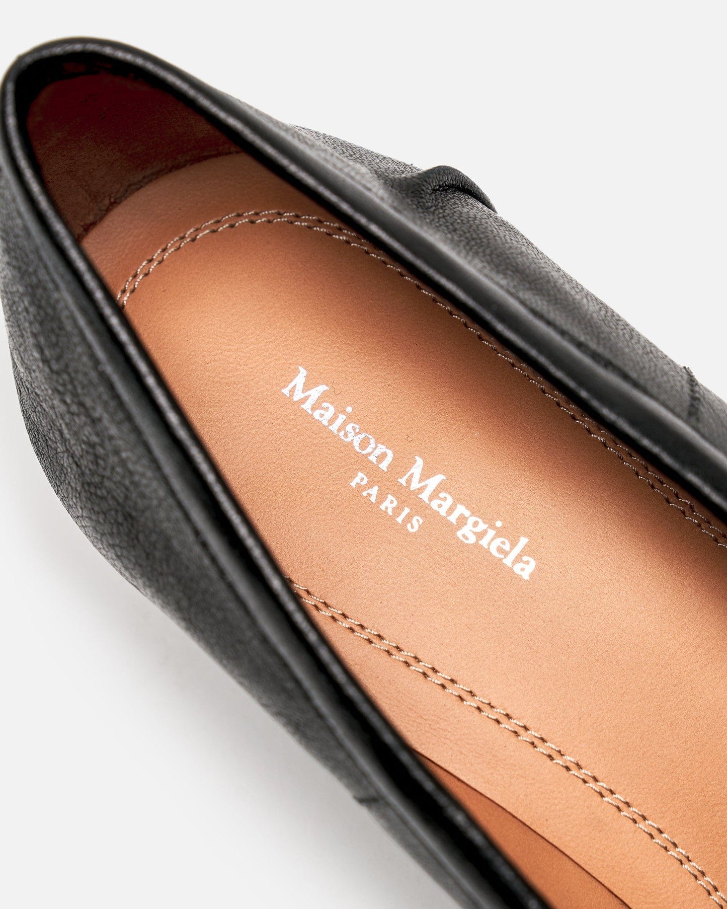 Maison Margiela Women Heels Vintage Leather Tabi Ballerina Heel in Black