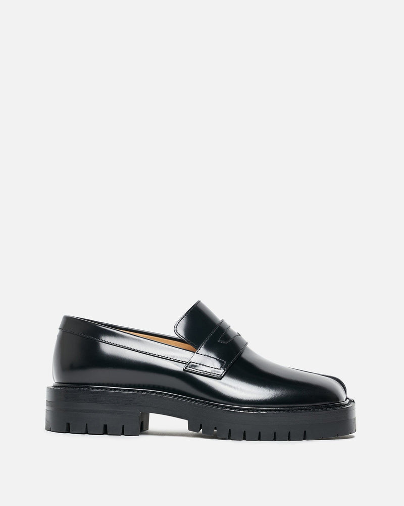 Maison Margiela Women's Shoes Women's County Loafer in Black