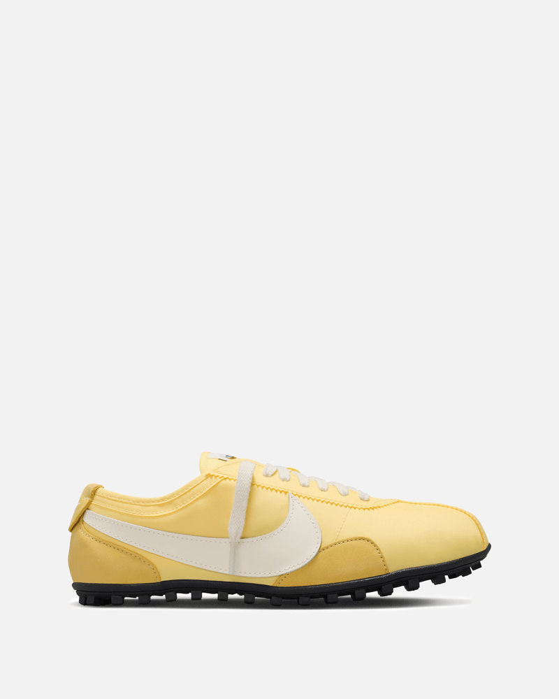 Nike Men's Sneakers Women's Moon Shoe in Soft Yellow