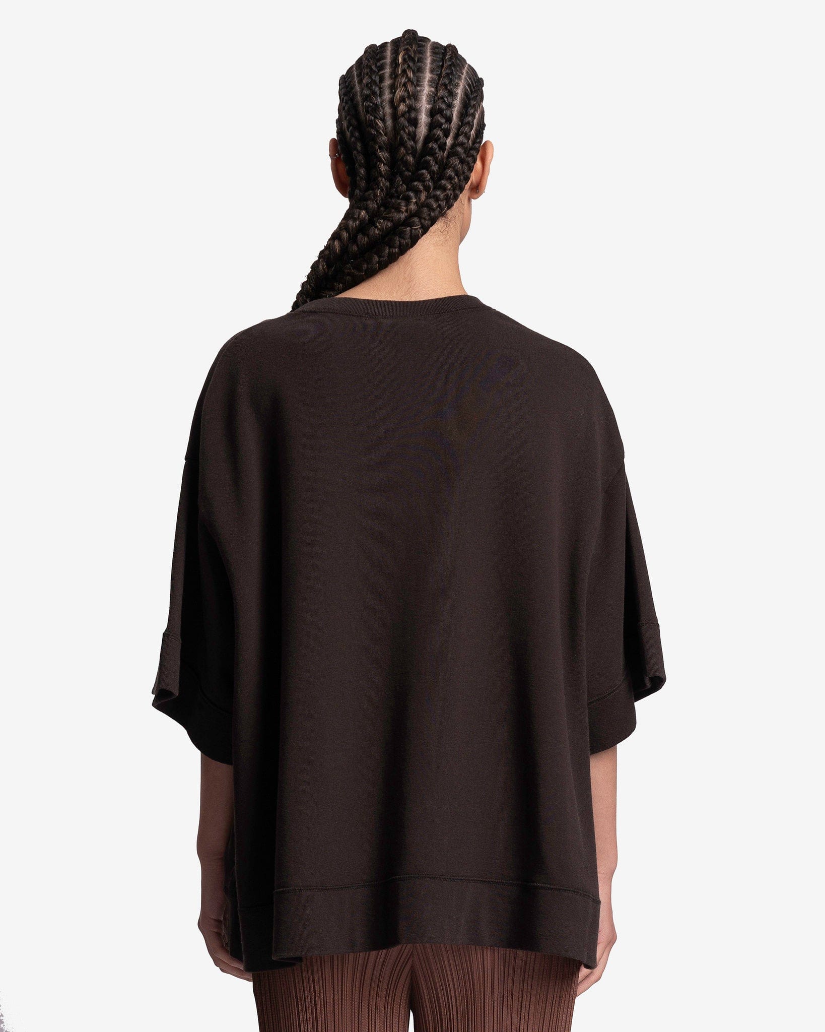 Undercover Women T-Shirts Women's Oversized Graphic Print T-Shirt in Dark Brown