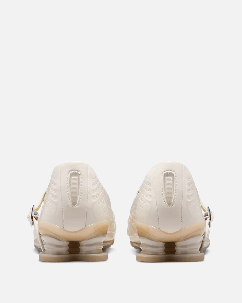 JORDAN Men's Sneakers Women's Shox Z Calistra in Pale Ivory and Oatmeal